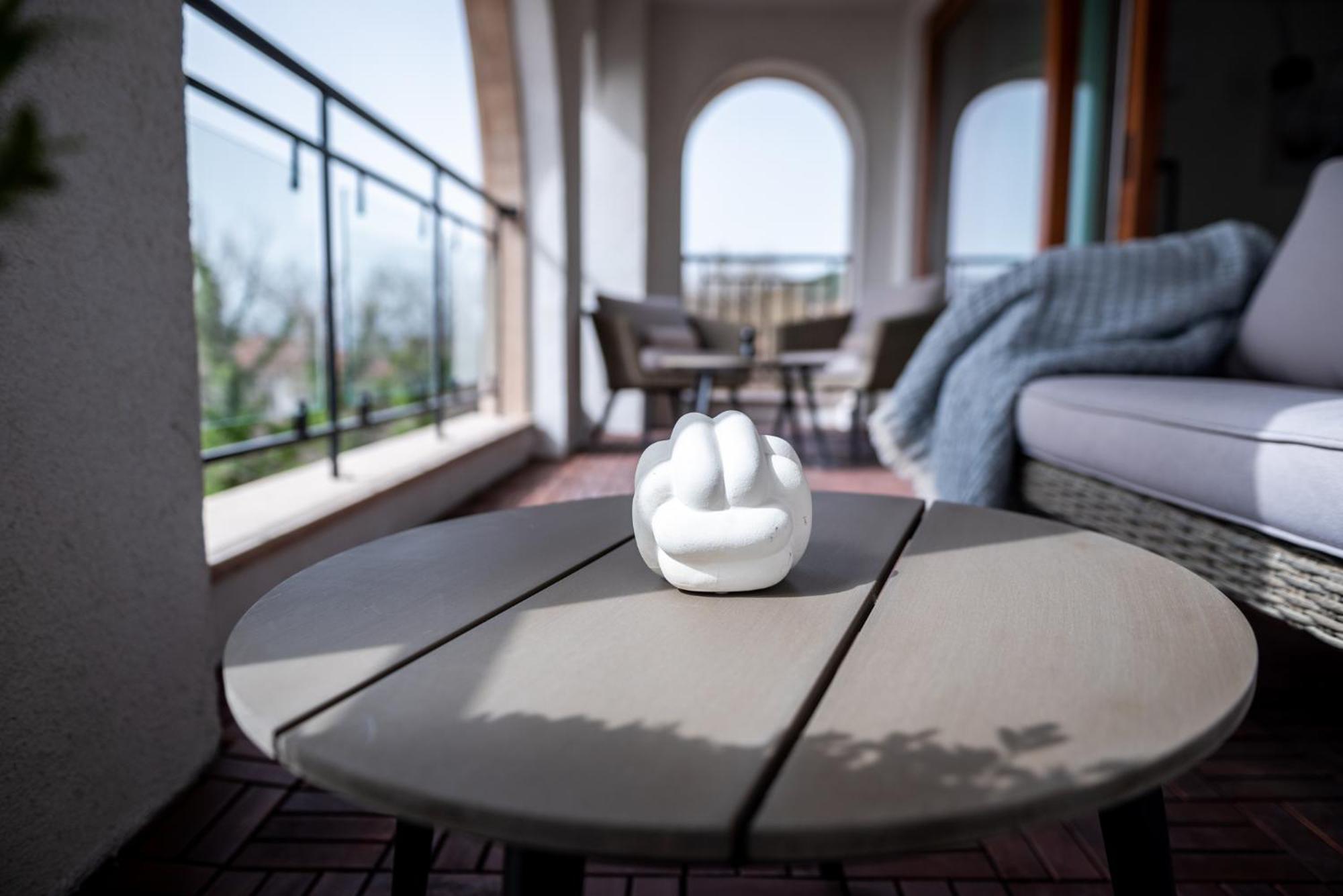 Queen'S Palace Balchik Apartment Kültér fotó