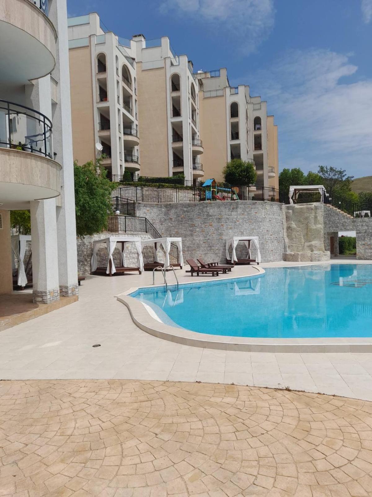 Queen'S Palace Balchik Apartment Kültér fotó